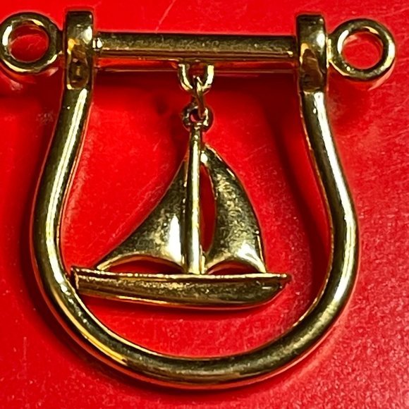 VTG Trifari Sail Boat Pin (Gold Tone) - Picture 4 of 8